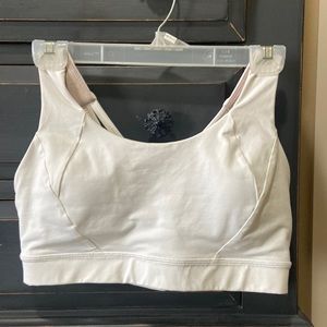 Lululemon bra size 12-white
